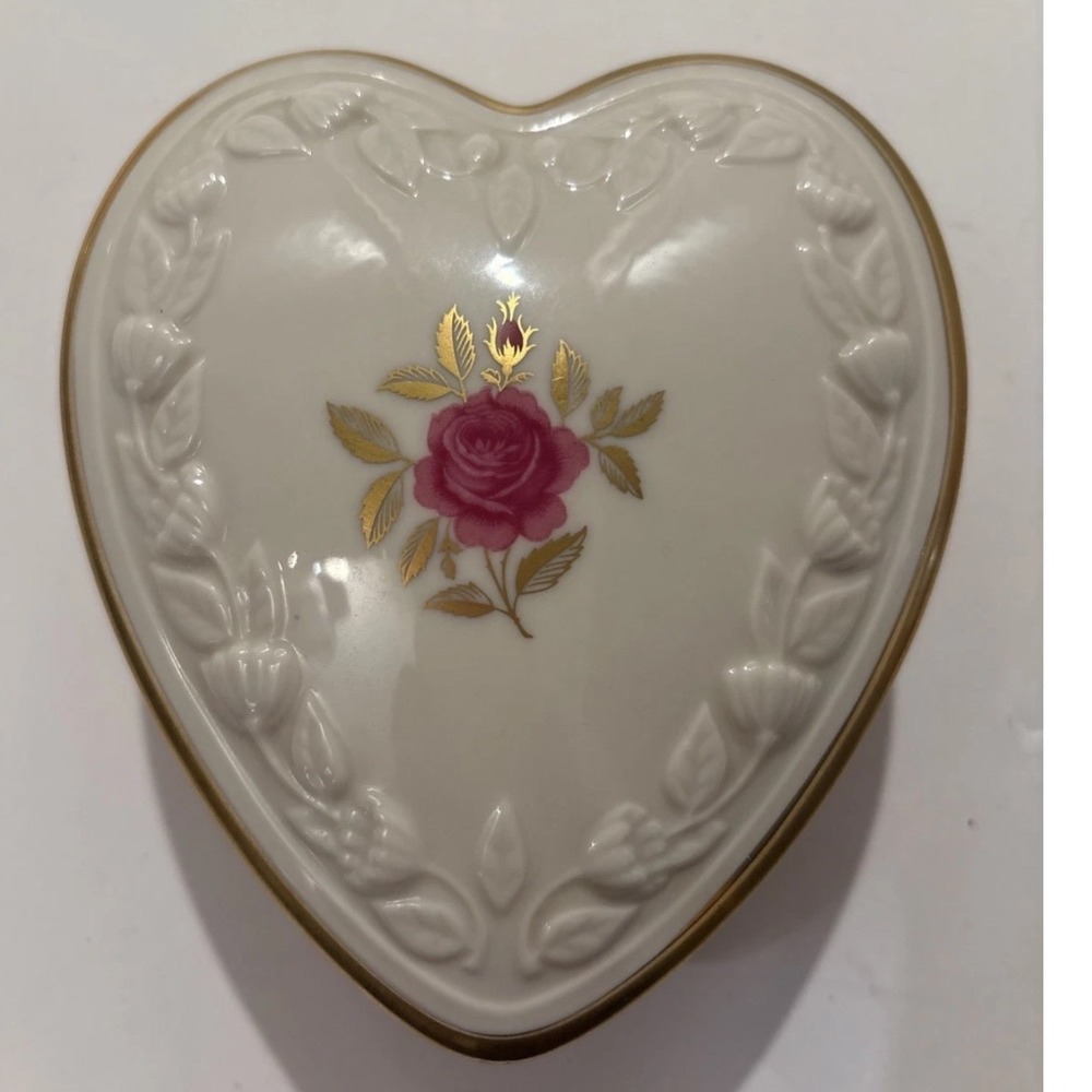 Lenox Heart Trinket Box Ivory China Pink Rose 24k Gold Trim Made in USA 5"